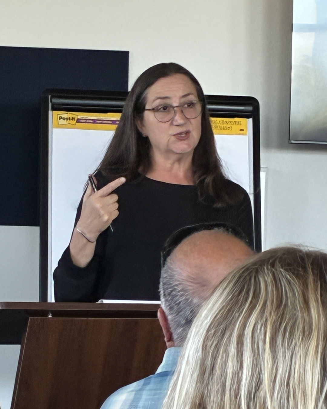Facilitator Elizabeth Kennedy-Wong